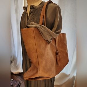 Large Tote with Leopard Print Inside